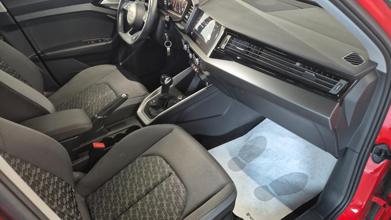 Audi A1 SPB 35 TFSI S tronic Identity Black 150 CV