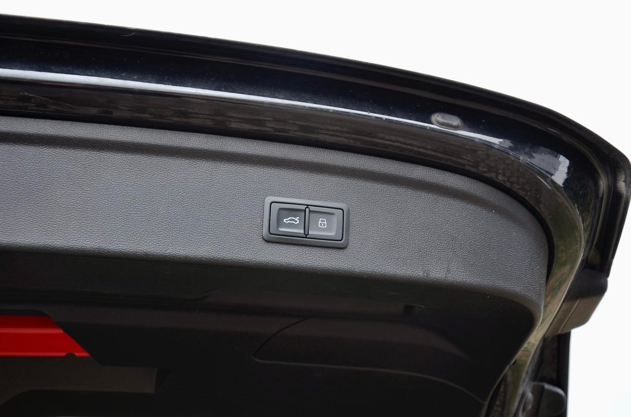 AUDI A3 SPORTBACK 40 1.4 TFSIE PLUG IN S LINE EDITION 204cv S-TRONIC, EURO 6D, SERVICE AUDI, FULL LED, APPLE ANDROID, PERMUTE