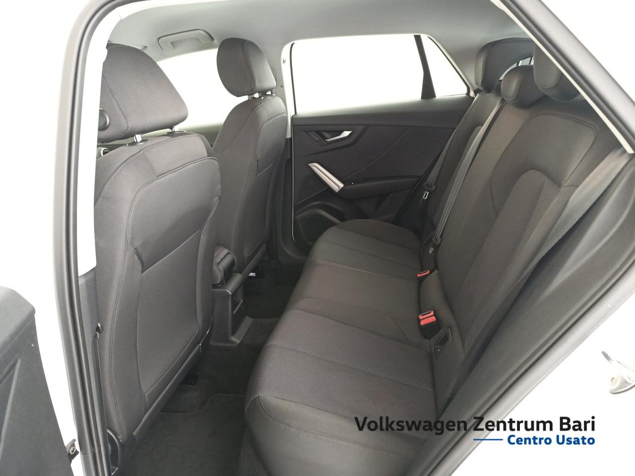 Audi Q2 35 2.0 tdi business s-tronic