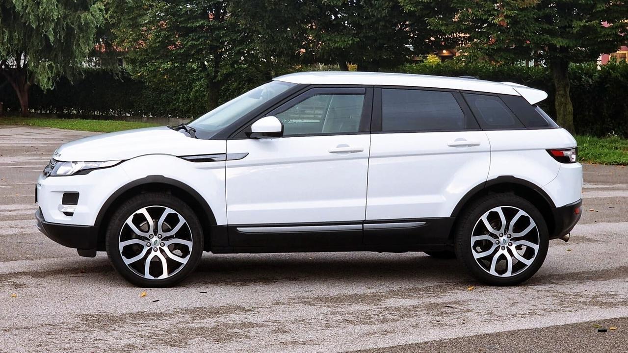 Land Rover Evoque 2.2 TD4 5p. Dynamic