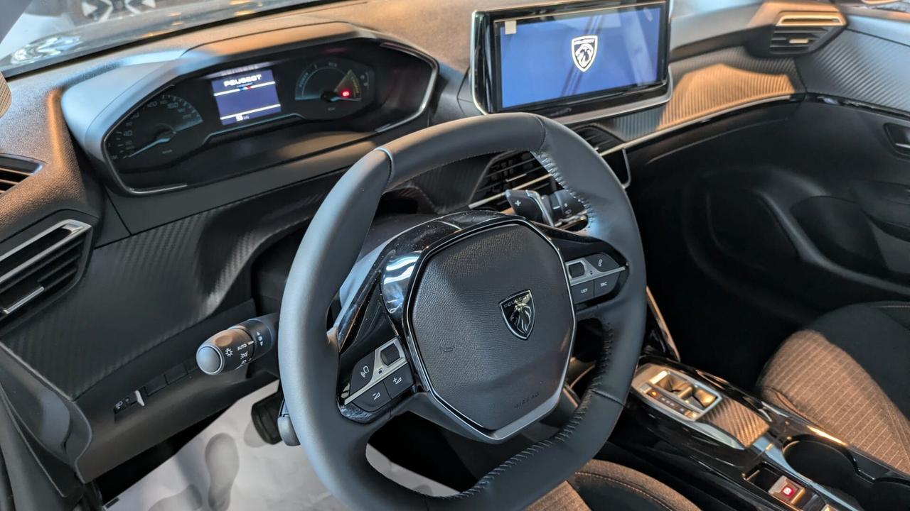 Peugeot 208 Hybrid 110 e-DCS6 BUSINESS