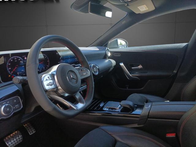 MERCEDES-BENZ CLA 200 d S.W. Automatic Premium