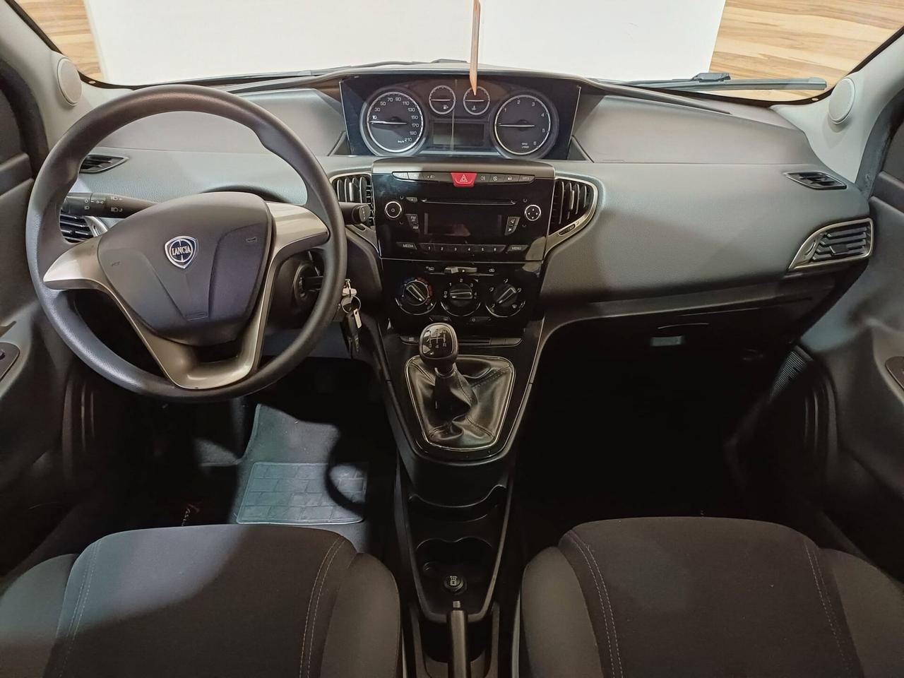 Lancia Ypsilon 1.3 MJT 5 porte OTTIMA - 2016
