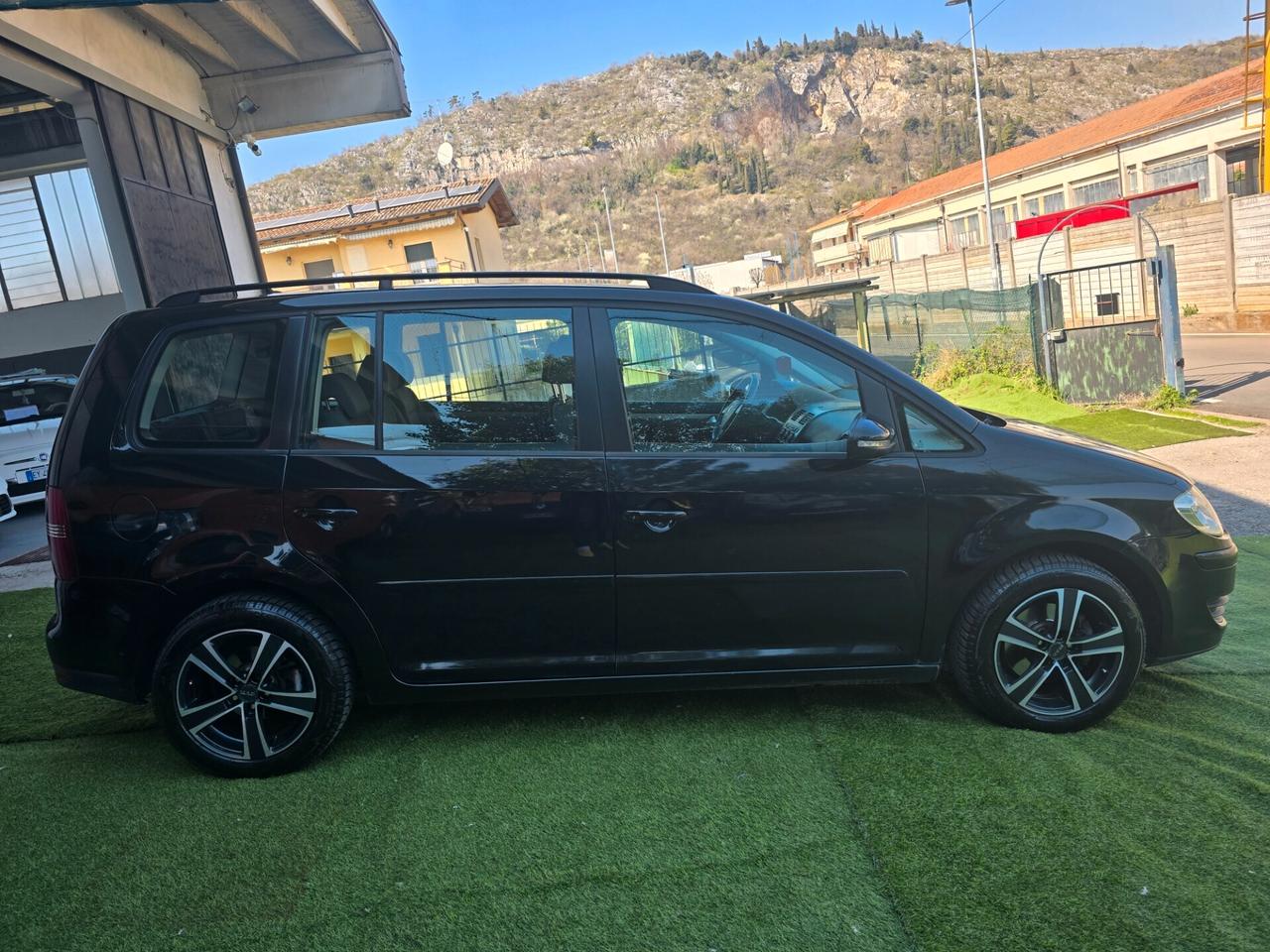 Volkswagen Touran 1.9 TDI 105CV 7POSTI -2009