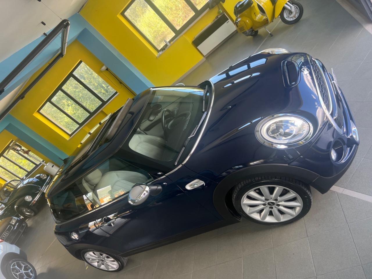 Mini 2.0 Cooper SD Boost automatico tetto full accetto permute e finanziamenti