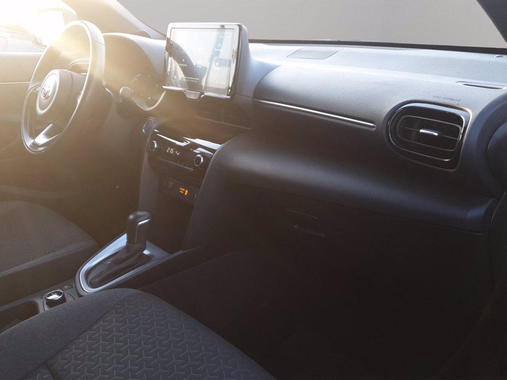 TOYOTA Yaris cross 1.5h trend awd-i 116cv e-cvt del 2022