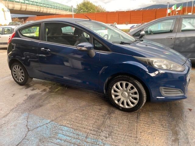 Ford Fiesta 1.5 TDCi 75CV 3 porte Business N1