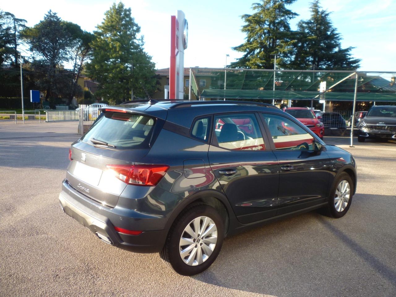 SEAT Arona 1.0 EcoTSI 95 CV Style GRIGIO MET. 2022