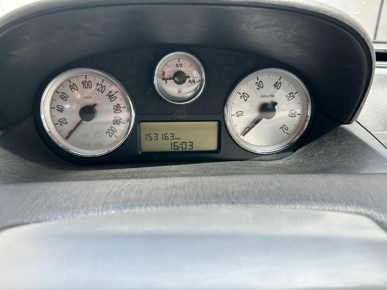 Lancia Ypsilon 1.3 MJT 75 CV Platino