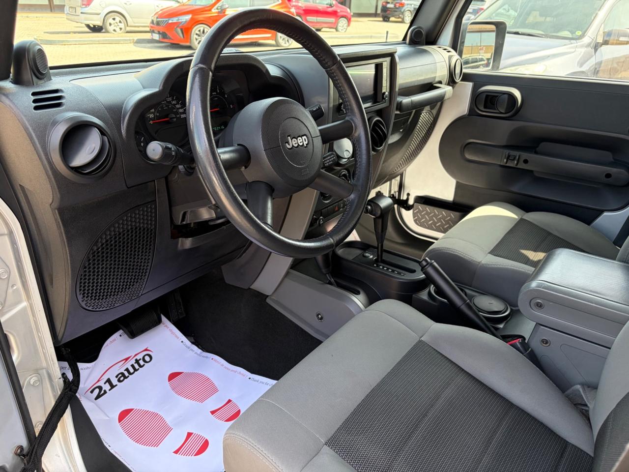 Jeep Wrangler Unlimited 2.8 CRD Sport Auto