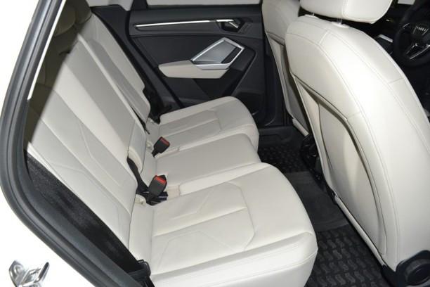 AUDI Q3 - 2.0 TDI BUSINESS ADVANCED