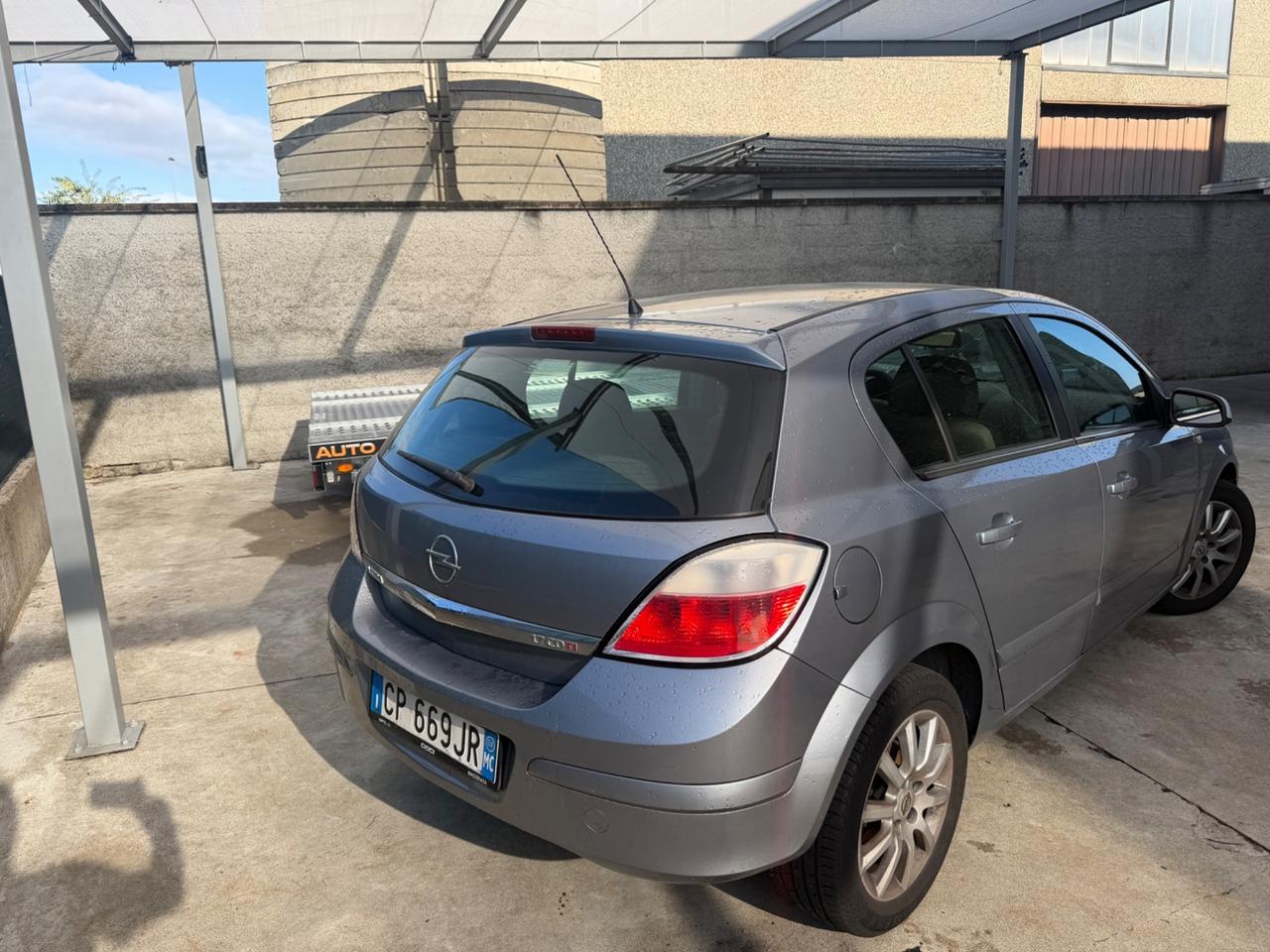 OPEL ASTRA 1.7CDTI TURBINA ROTTA