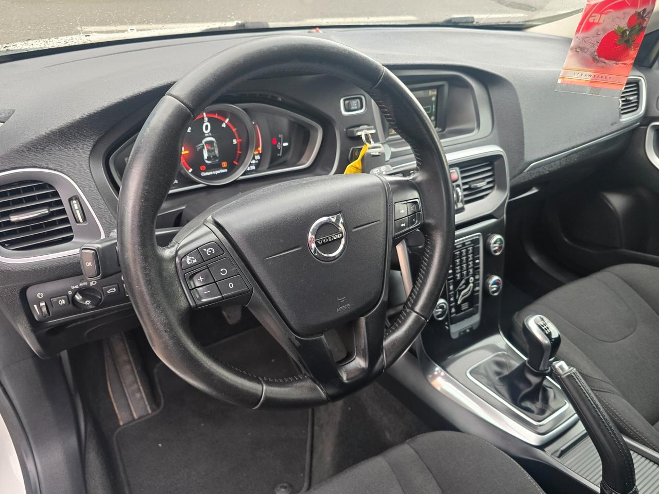 Volvo V40 D2