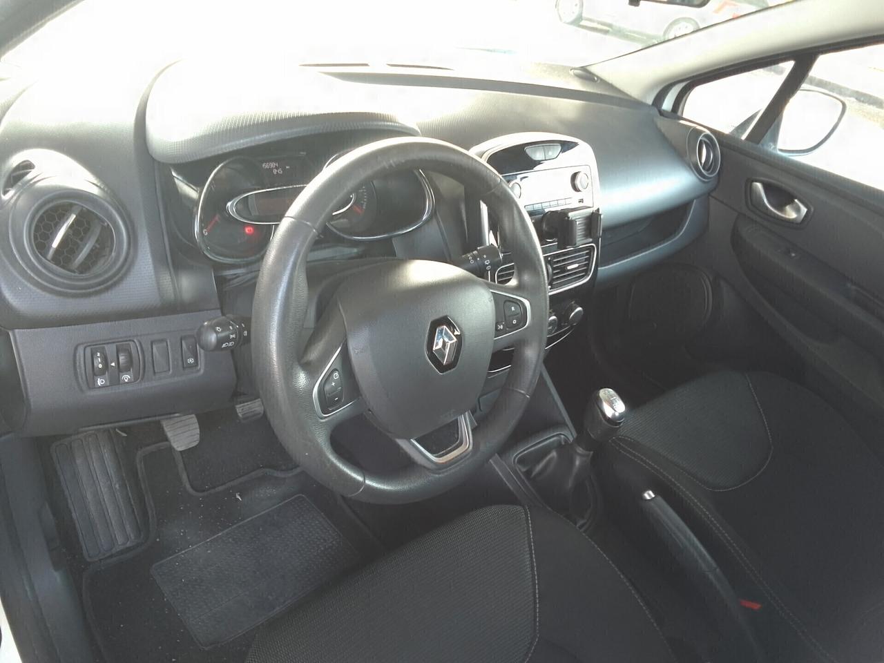 Renault Clio dCi 8V 75 CV Start&Stop 5 porte Energy Intens