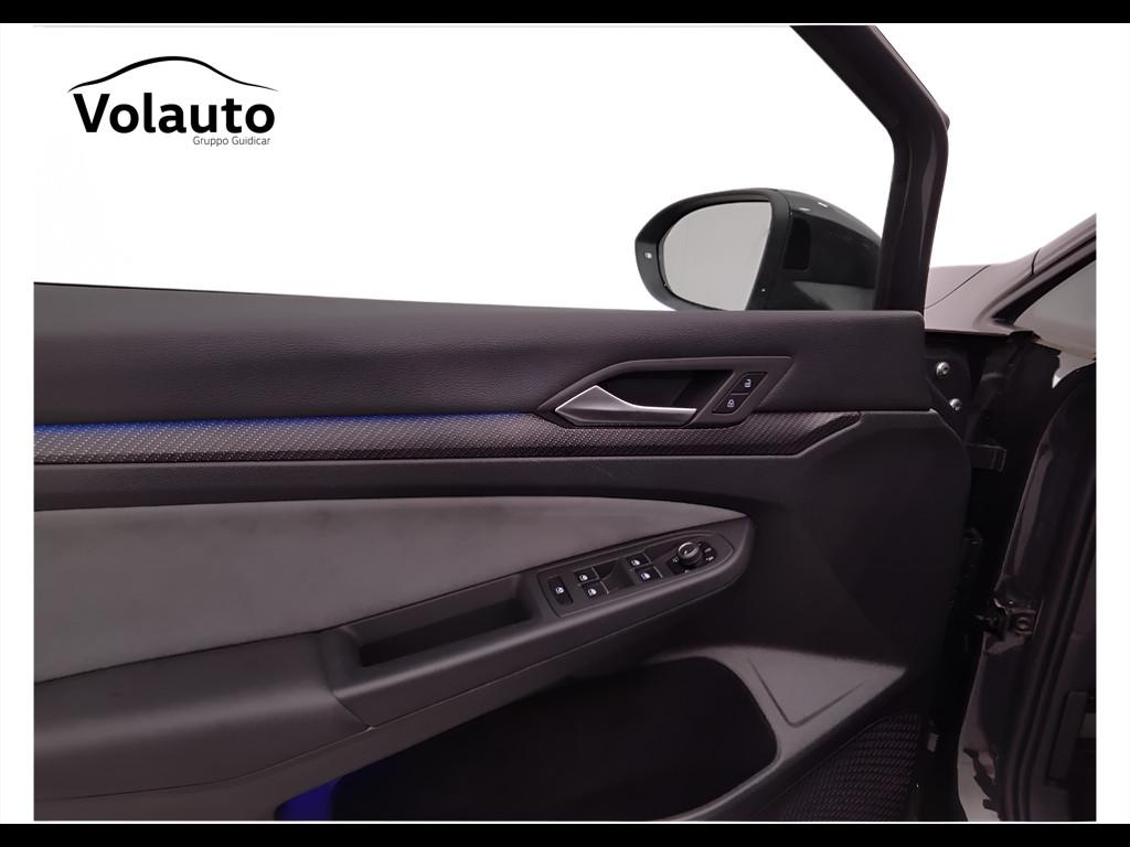 VOLKSWAGEN Golf VIII 2020 - Golf 1.5 tsi evo R-Line 130cv