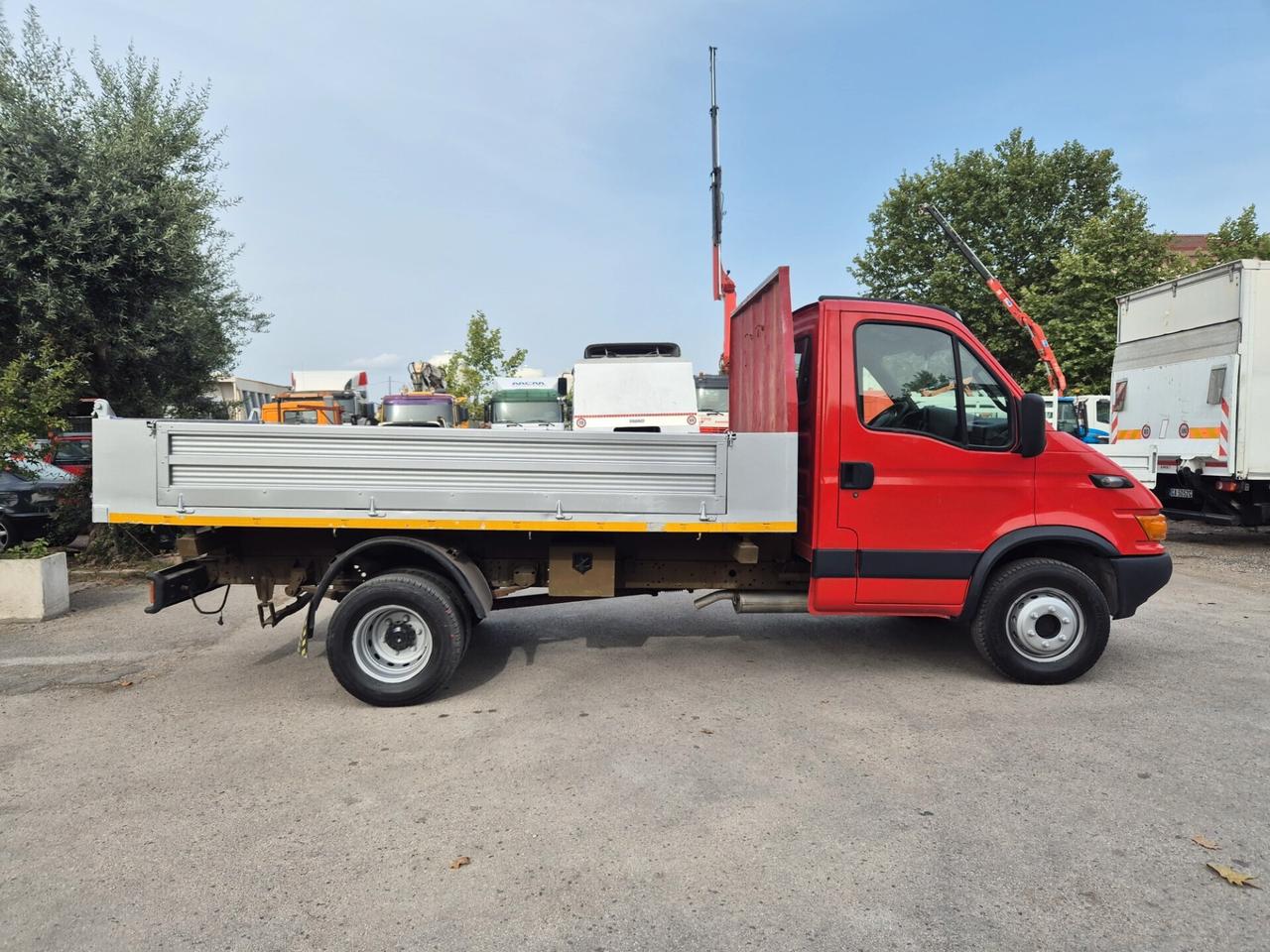 Iveco 65C15 Ribaltabile Patente C