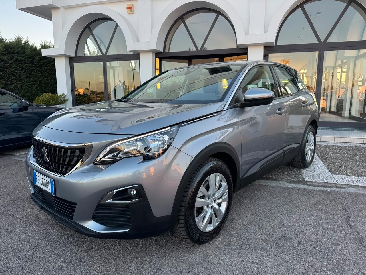 Peugeot 3008 BlueHDi 130 S&S EAT8 Business