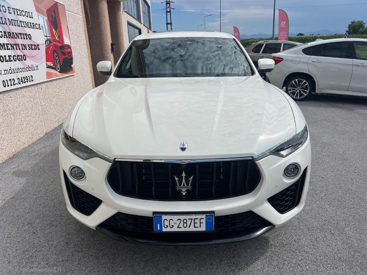 MASERATI Levante 330 CV MHEV AWD GT TETTO 21 IVA ESPOSTA
