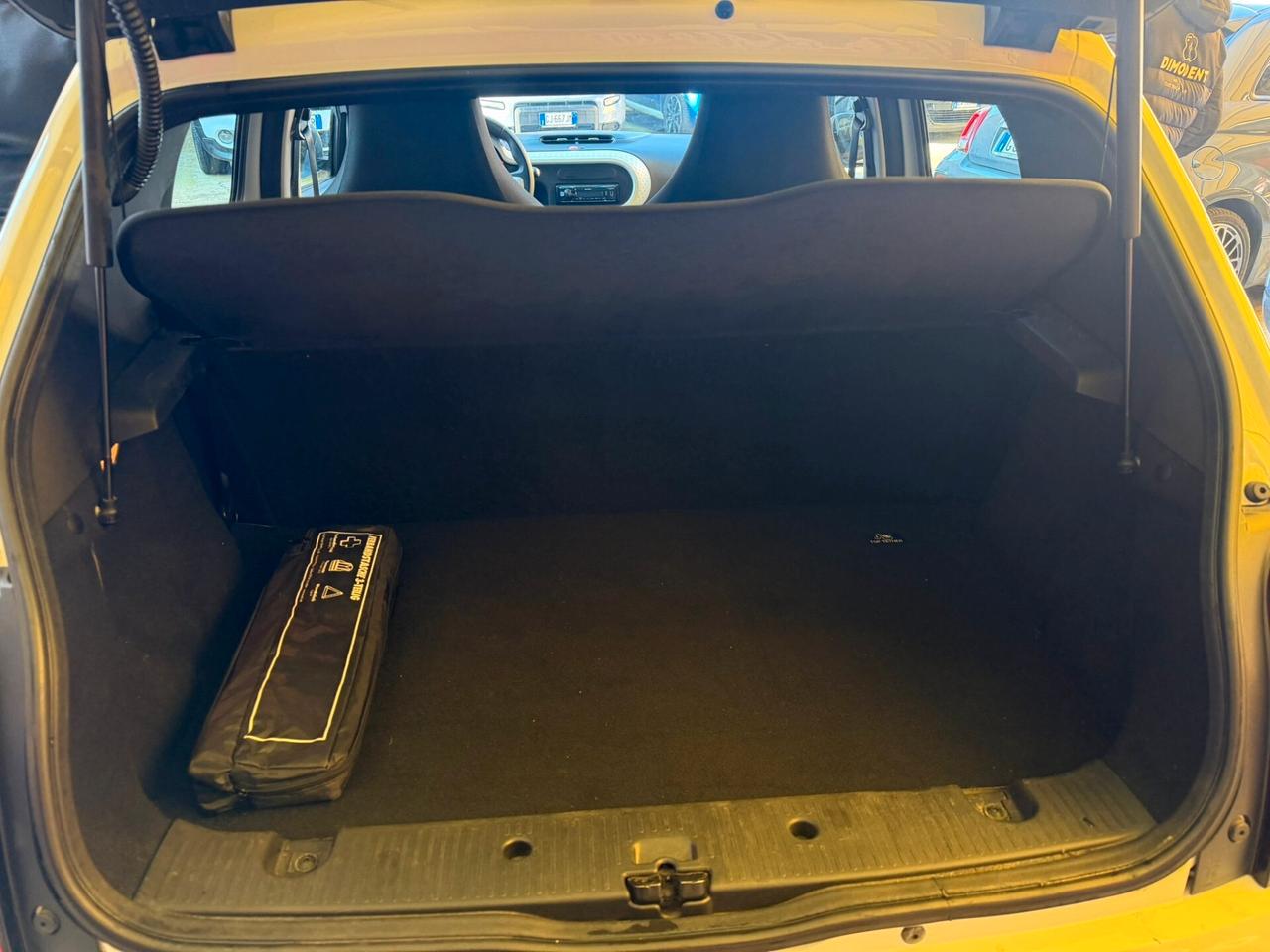 Renault Twingo 1.0cc benzina 12 mesi garanzia-2016