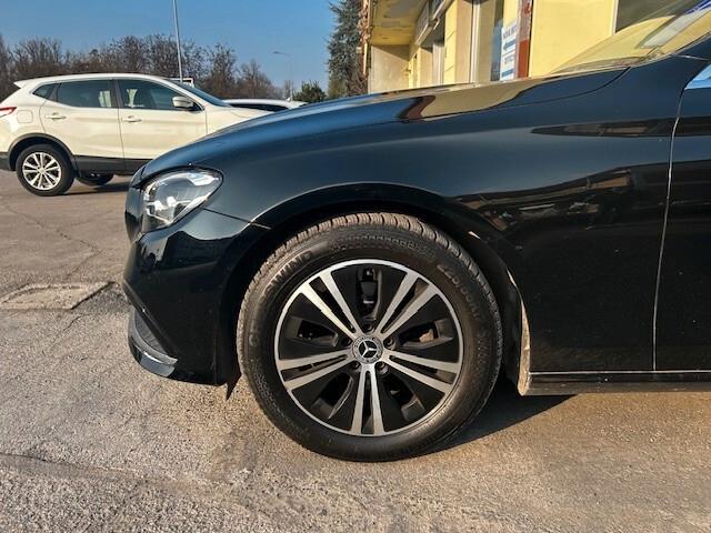 Mercedes-benz E 200 d Auto Business Sport