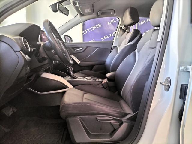 AUDI Q2 30 TDI S tronic Identity Black