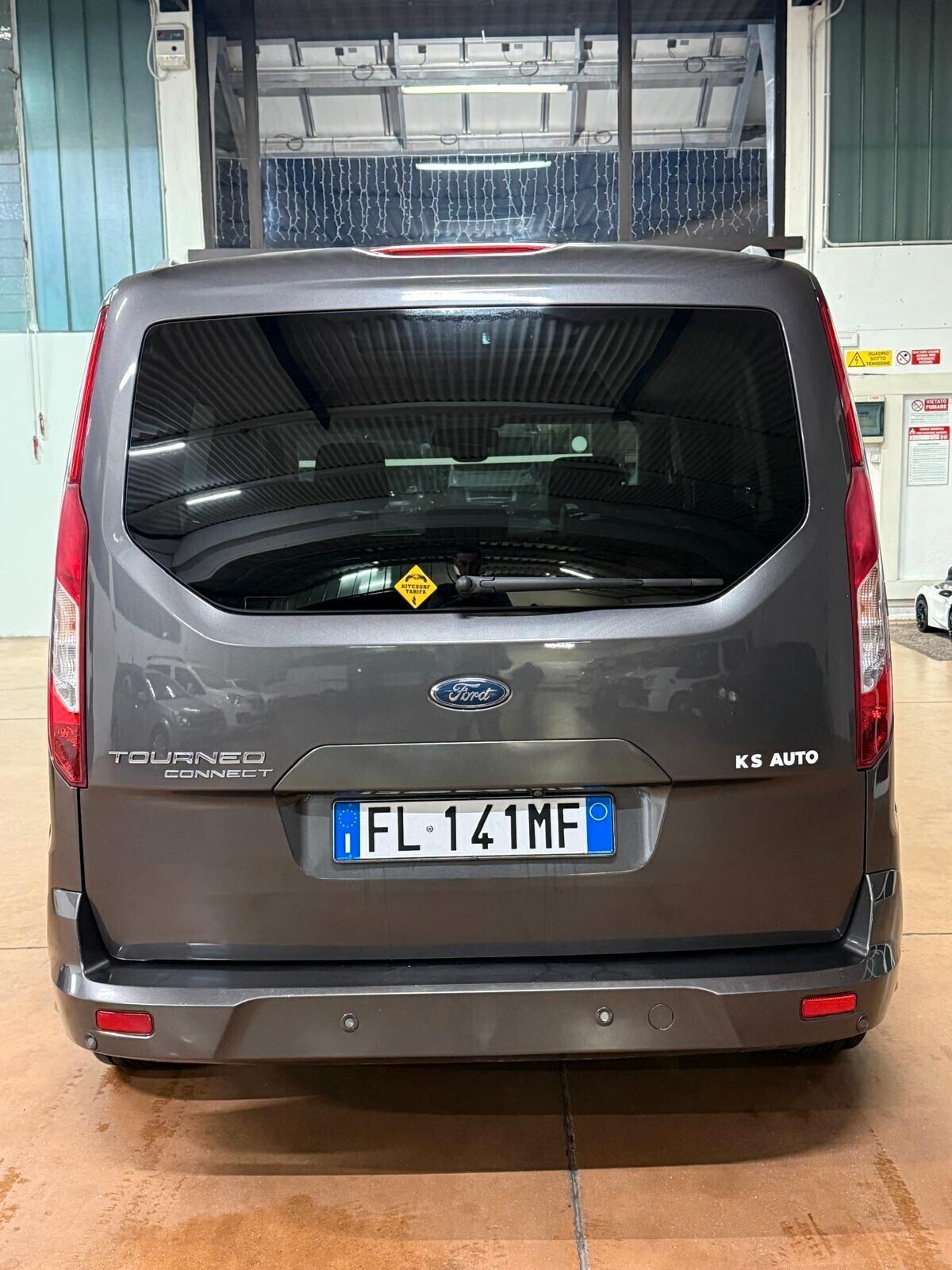 Ford Tourneo Connect 1.5 TDCi Titanium