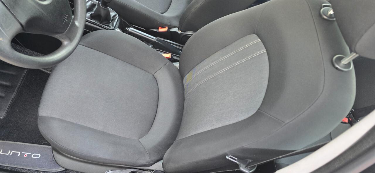 Fiat Punto 1.3 MJT euro 6.b catena distribuzione nuova e frezione nuova