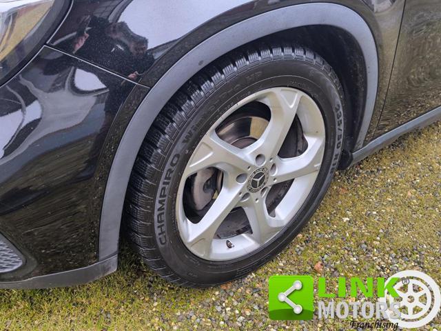 MERCEDES-BENZ GLA 180 Sport