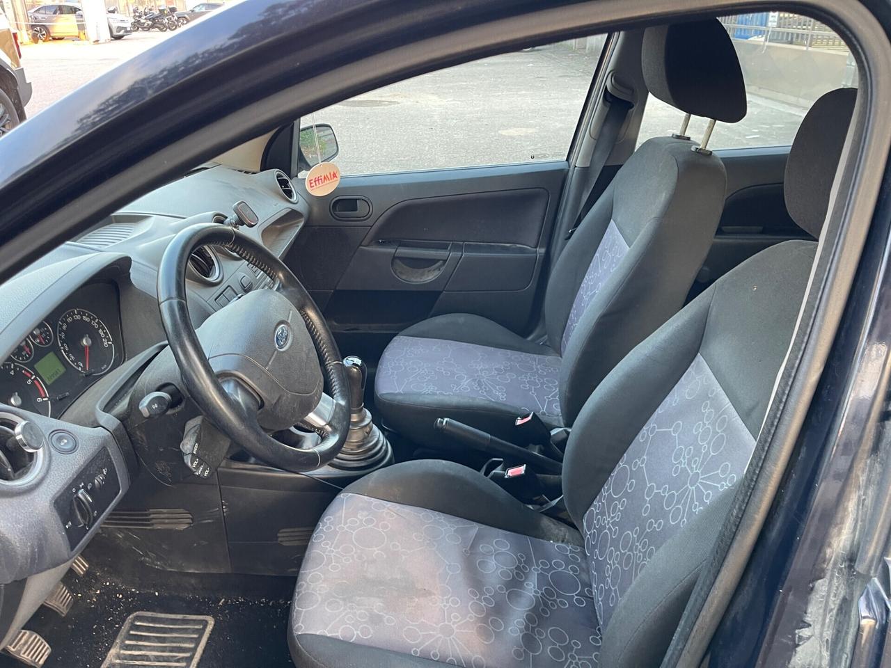 Ford Fiesta 1.4 TDCi 5p. PER COMERCIANTI