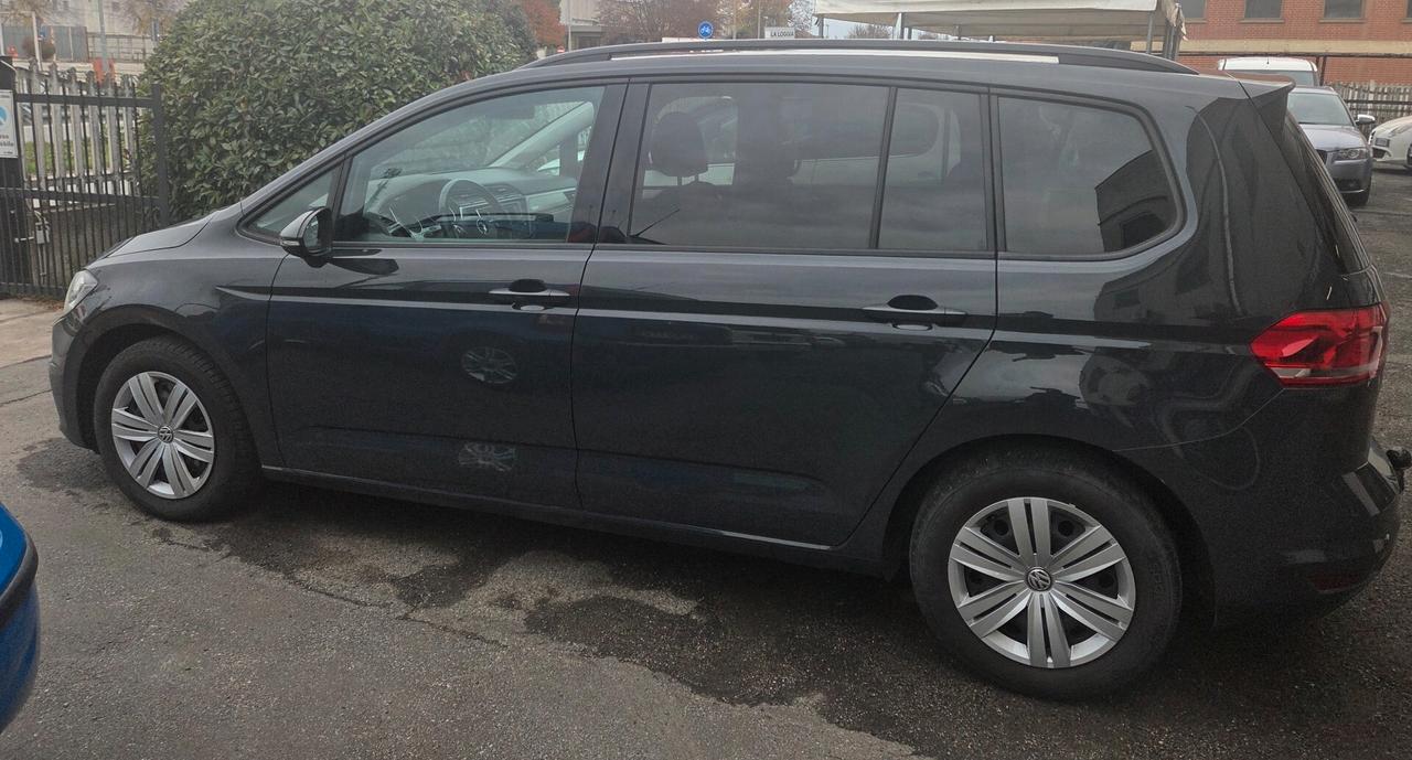 Volkswagen Touran 2.0 TDI 150 CV SCR Comfortline BlueMotion Technology