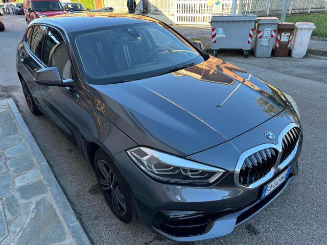 BMW 118 i 5p. Sport AUTOMATICO