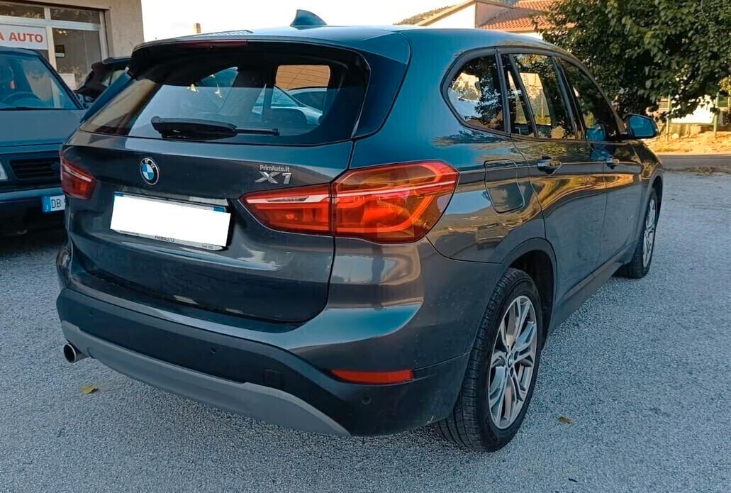 Bmw X1 xDrive18d Advantage LED 150cv 2 anni garanzia