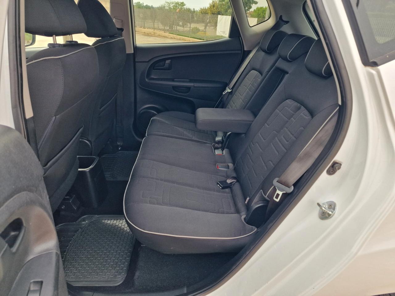 Kia Venga 1.4 CRDi 90CV WGT EX