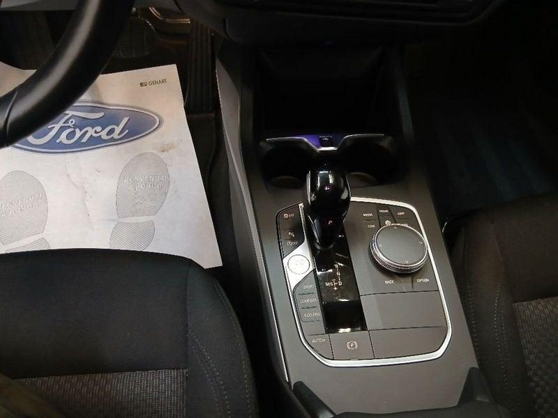 BMW Serie 1 118i Business Advantage 136cv auto