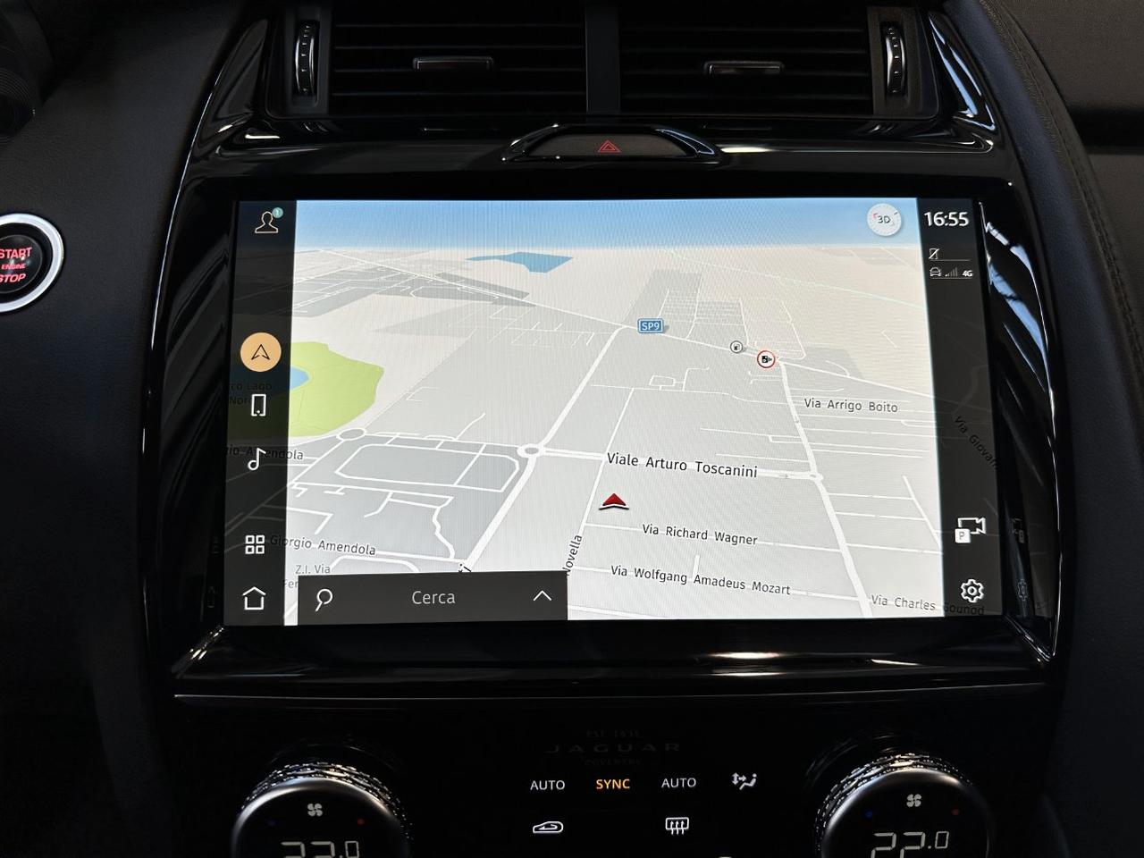 Jaguar E-Pace 2.0d i4 mhev SE awd 163cv auto-20"-Pelle-Camera 360