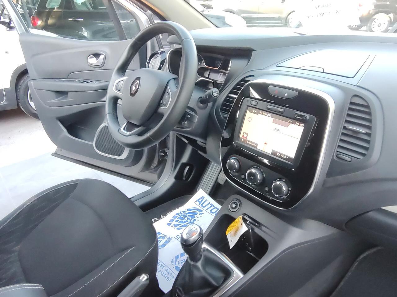 Renault Captur 900 TCE BENZINA SPORT EDITION 2