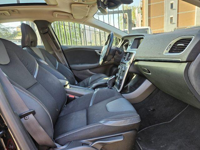VOLVO V40 D3 Geartronic