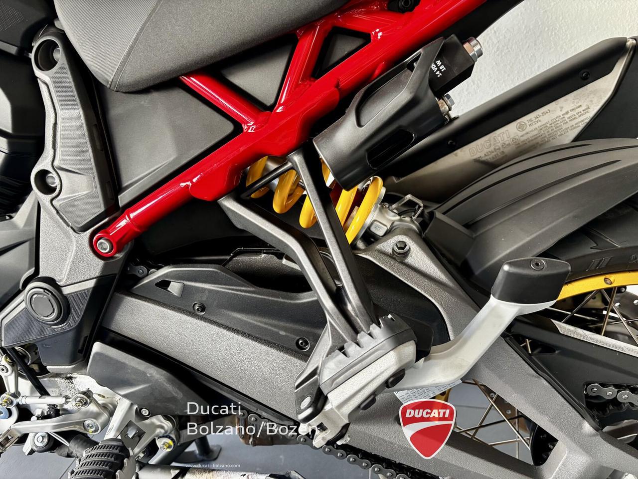 Ducati Multistrada V4 Rally Travel