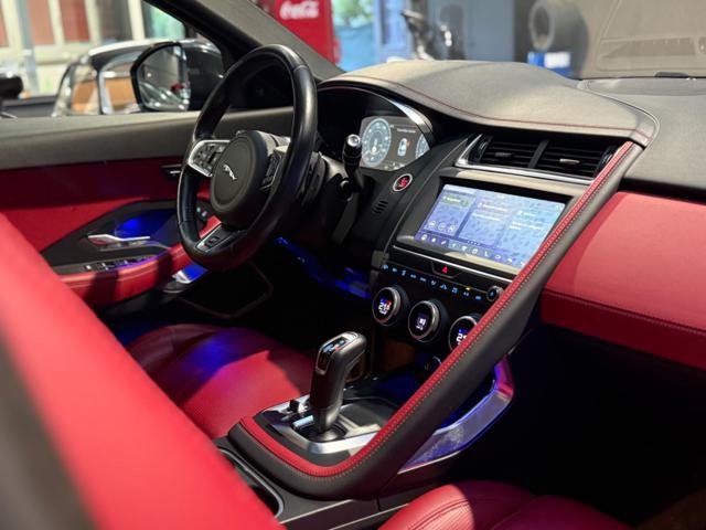 JAGUAR E-Pace 2.0 300 CV AWD aut. R-Dynamic SE