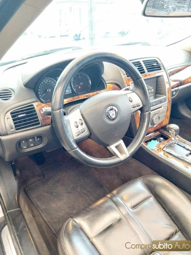 JAGUAR XK 4.2 V8 Convertibile