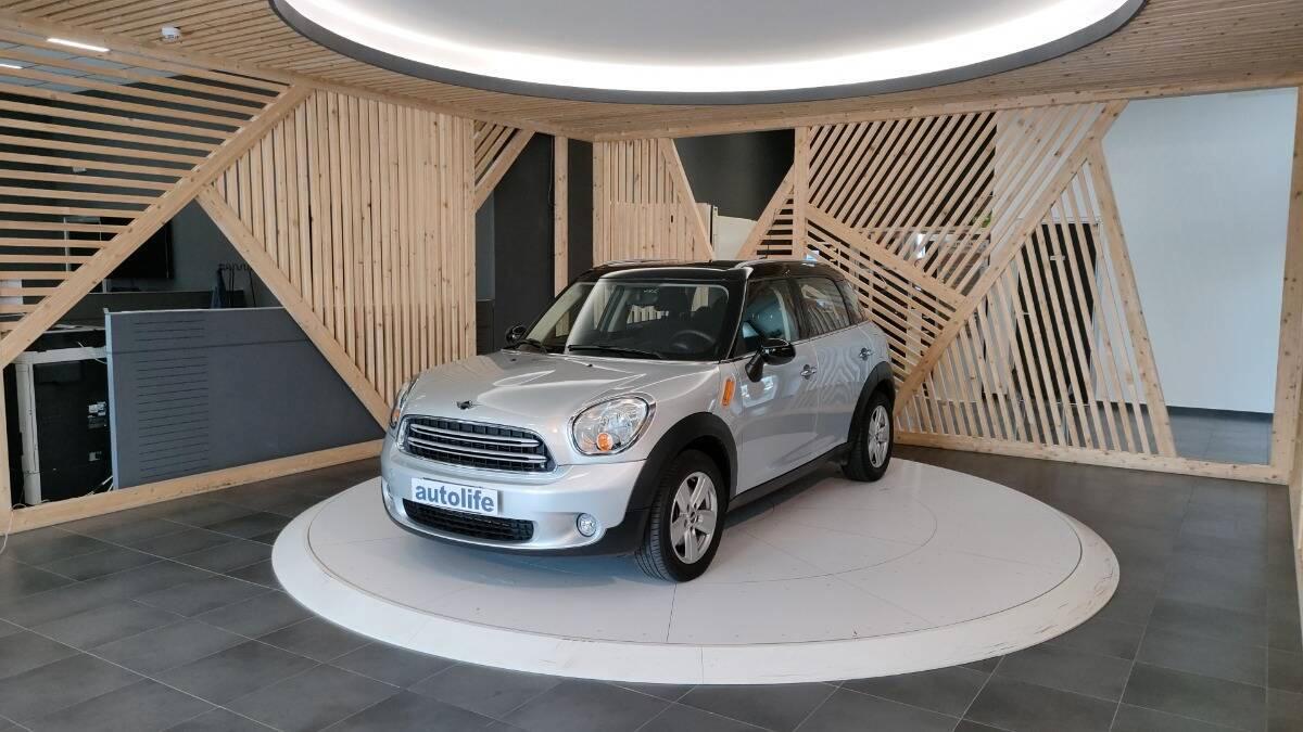 Mini Countryman 2.0 Cooper D Business auto E6
