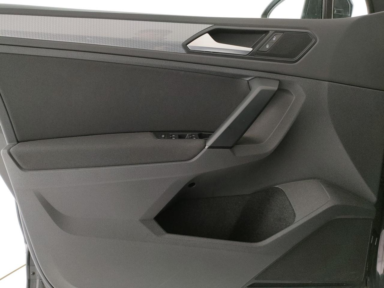 Volkswagen Tiguan 1.5 tsi life 150cv dsg