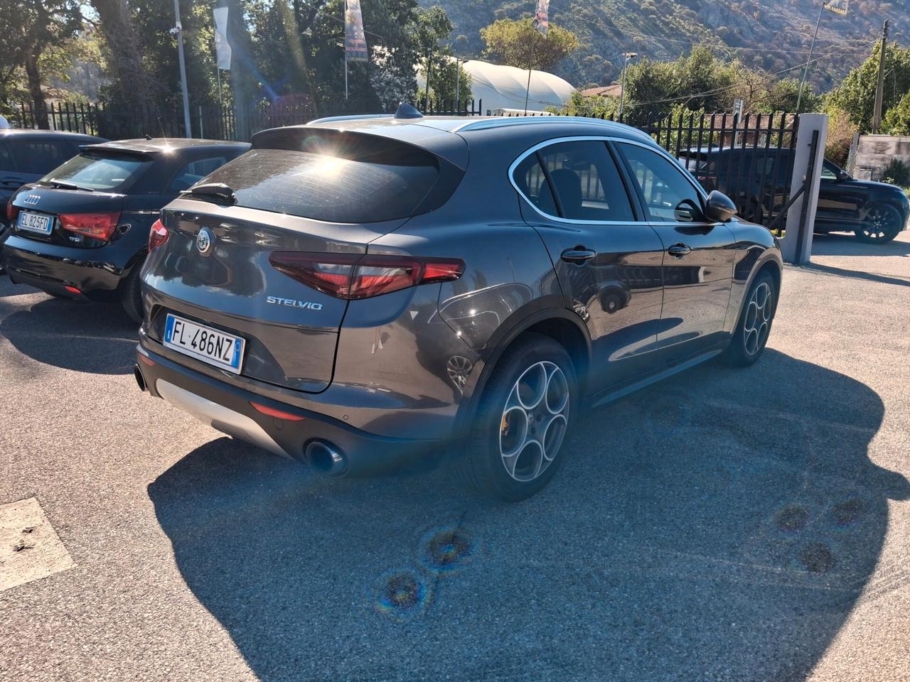 Alfa Romeo Stelvio 2.2 Turbodiesel 180 CV AT8 RWD Executive