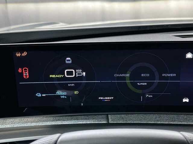 Peugeot 3008 GT motore elettrico (73kWh) 210 CV GT KM ZERO