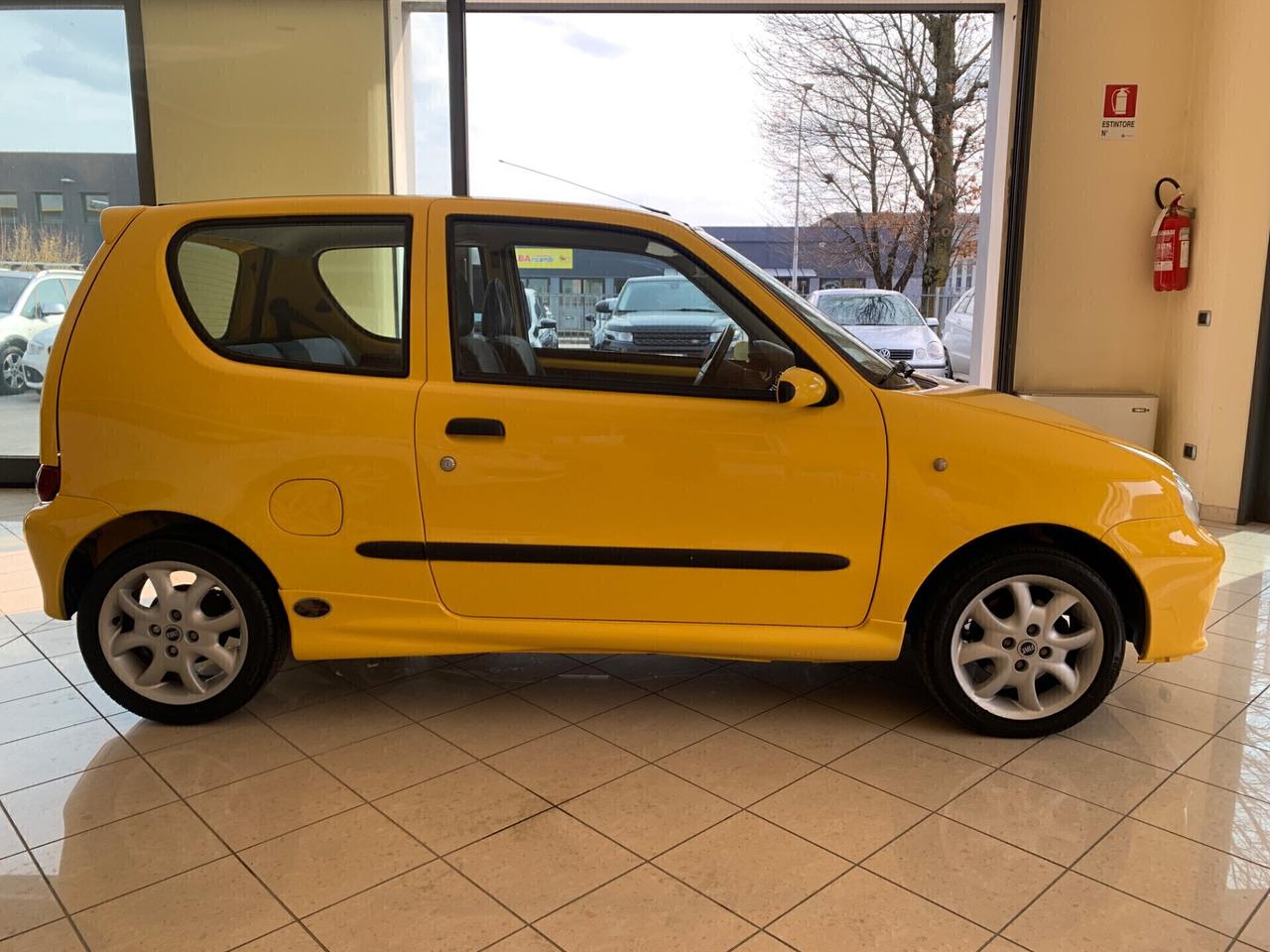 Fiat Seicento 1.1i cat Sporting Michael Schumacher