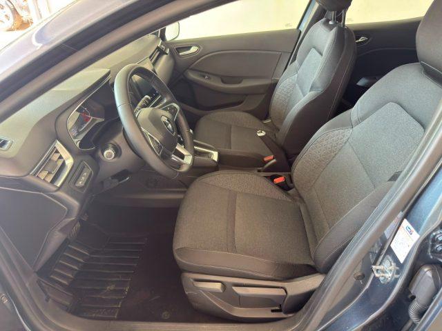 RENAULT Clio V 1.6 E-TECH Hybrid 140 Zen