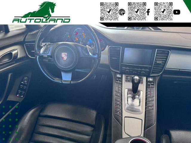 PORSCHE Panamera Turbo