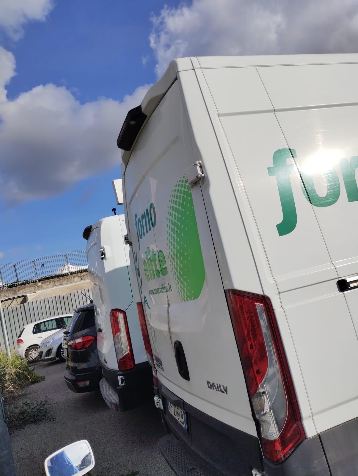 Iveco Daily 35S12DV CRV 2.3 HPT PM-TM-DC 5p. Furgone