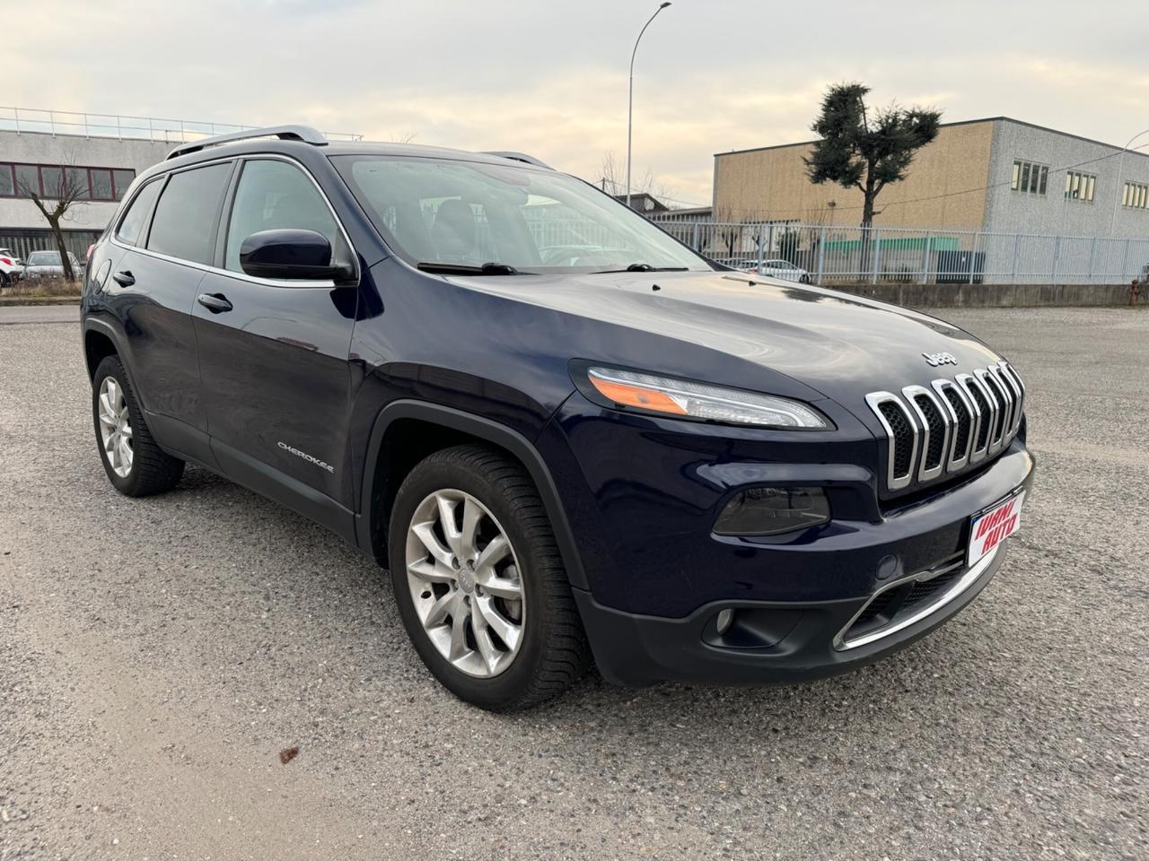 JEEP CHEROKEE 2.4 L LIMITED AUTO