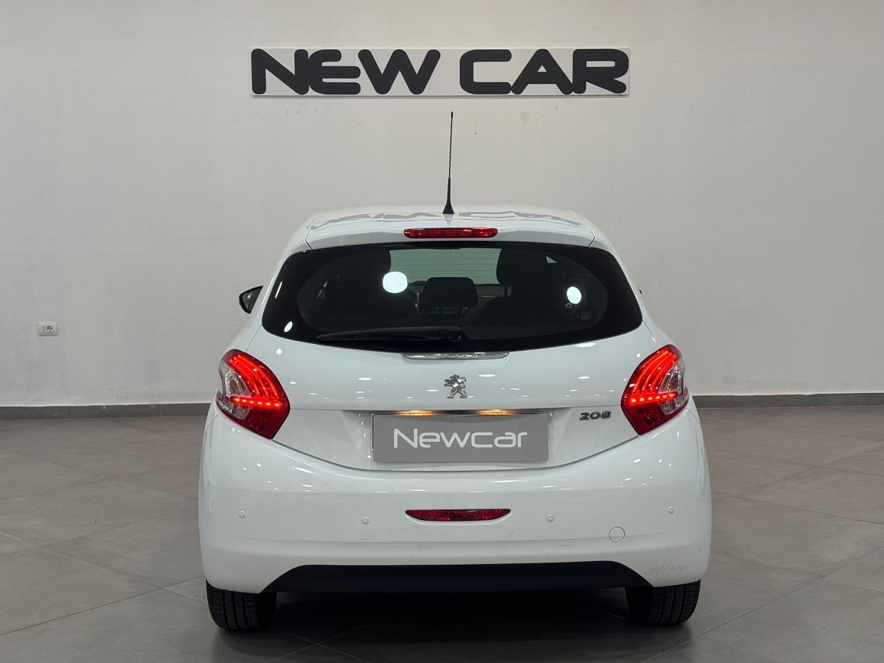 Peugeot 208 gpl porte Allure